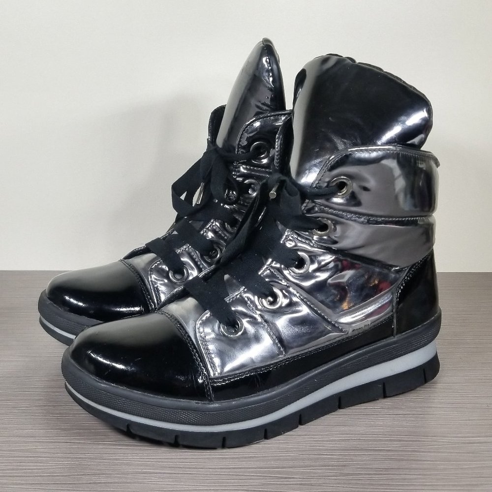 Jog Dog Snowdon Waterproof Quilted Sneaker Boot Black/Black, Womens Size 12 / 42